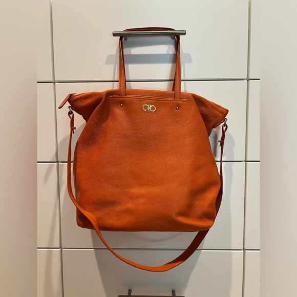 Ferragamo tote / shoulder bag in orange color leather